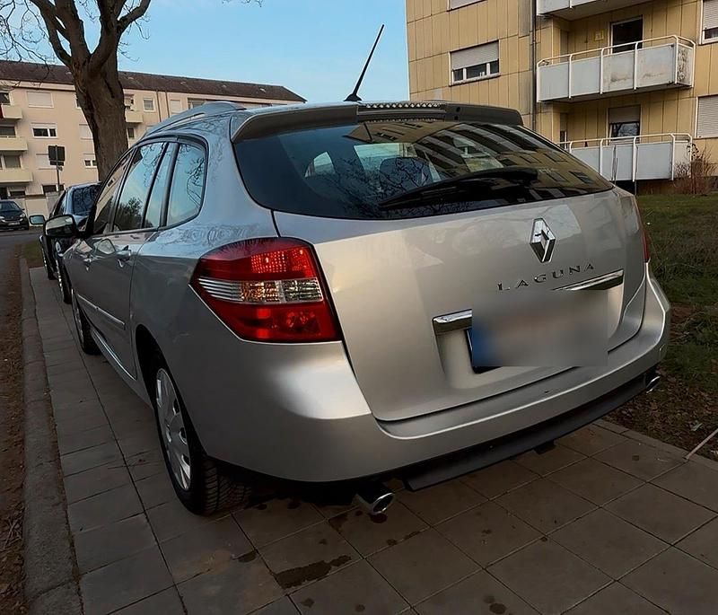 Gebraucht Renault Laguna III 163 PS (119 kW) 2010 Grau Kombi