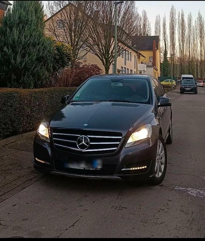 Gebraucht Mercedes 260 265 PS (194 kW) 2012 Grau Kombi
