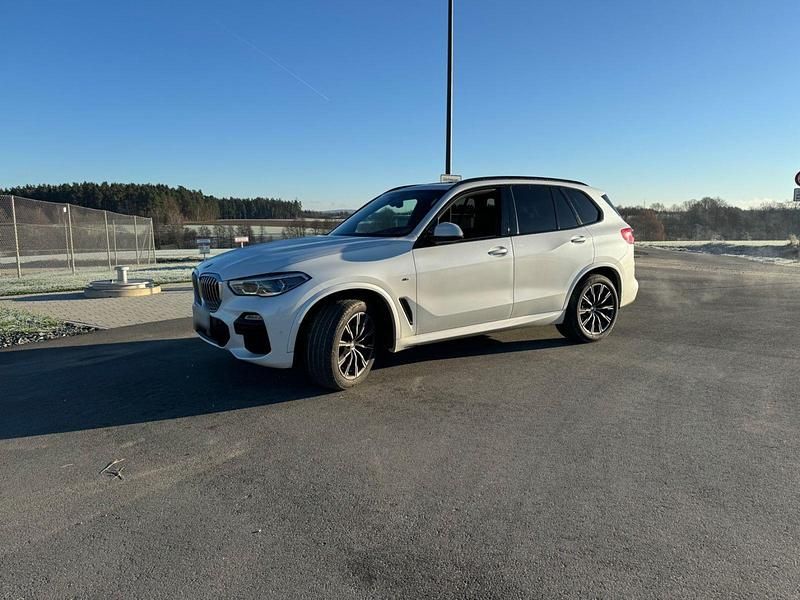 Gebraucht BMW X5 Efficient Dynamics 340 PS (250 kW) 2020 Weiß SUV