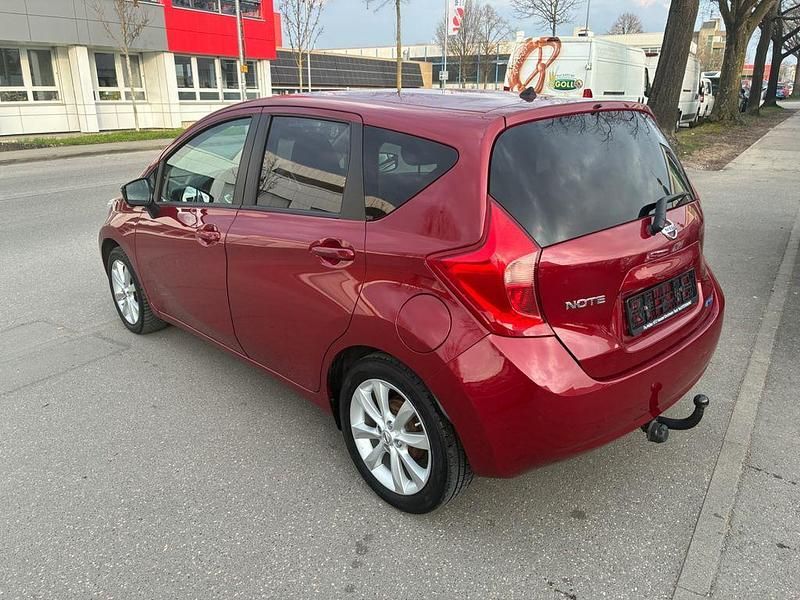 Second-hand Nissan Note Acenta+ 90 CP (66 kW) 2015 Roșu Hatchback