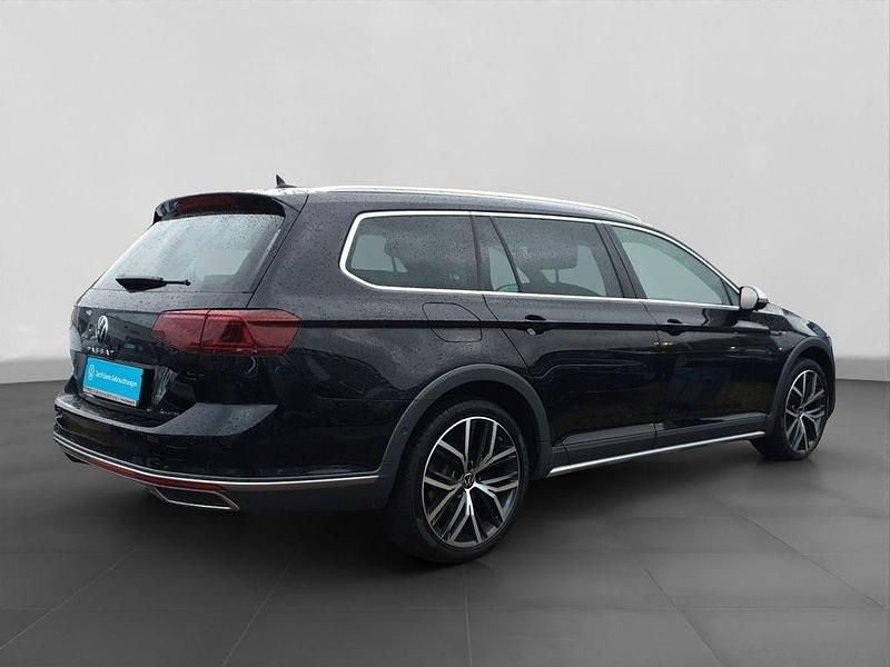 Gebraucht VW Passat Alltrack 200 PS (147 kW) 2022 Schwarz Kombi