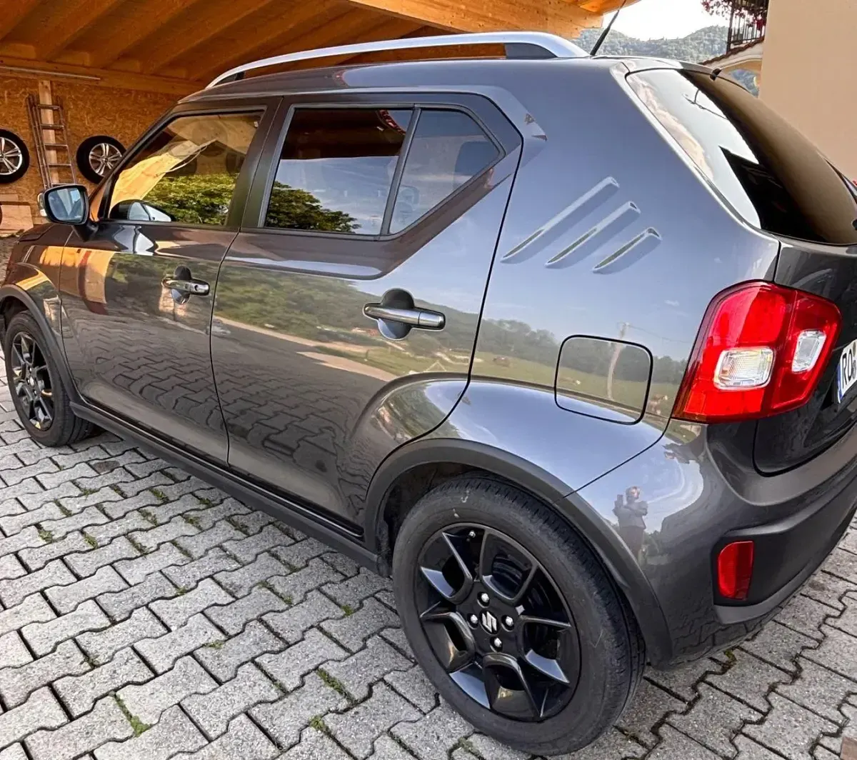 Gebraucht Suzuki Ignis Comfort 90 PS (66 kW) 2017 Grau SUV