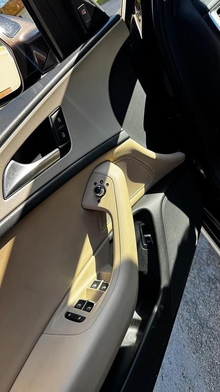 Second-hand Audi A6 218 CP (160 kW) 2015 Maro Break