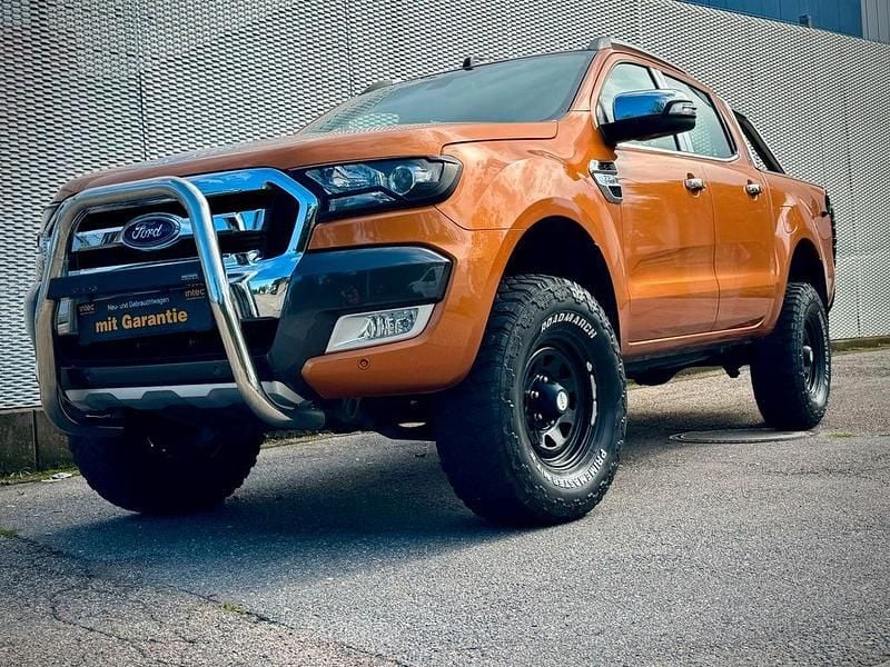 Orange Gebraucht 2018 Ford Ranger Wildtrack Abholung | 26.890 € (Fairer Preis) - Bild 1/4