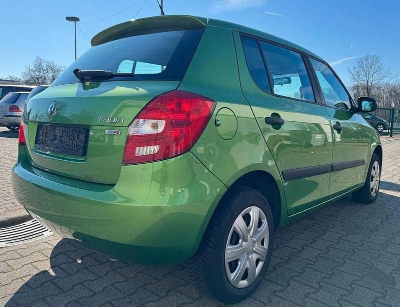 Gebraucht Skoda Fabia Cool Edition 69 PS (50 kW) 2011 Grün Limousine