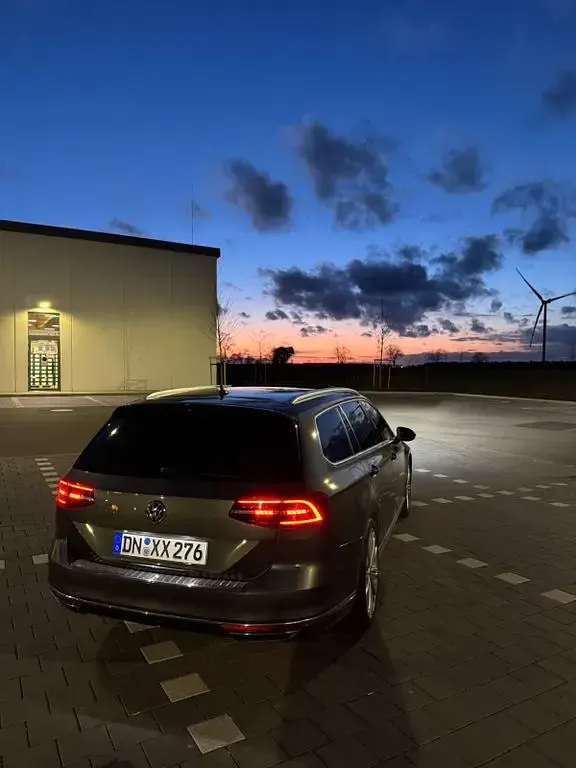 Gebraucht VW Passat Highline 280 PS (205 kW) 2017 Grau Kombi