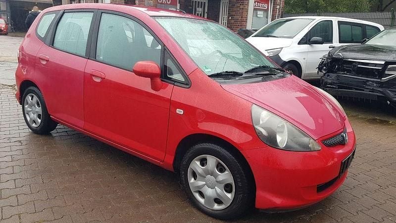 Rot Gebraucht 2006 Honda Jazz Cool Kleinwagen | 890 € (Superpreis) - Bild 1/4