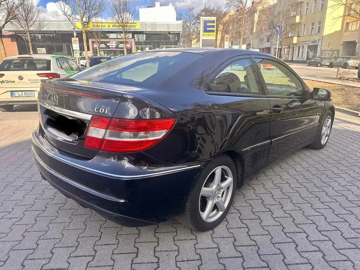 Gebraucht Mercedes CLC220 150 PS (110 kW) 2009 Schwarz Kleinwagen