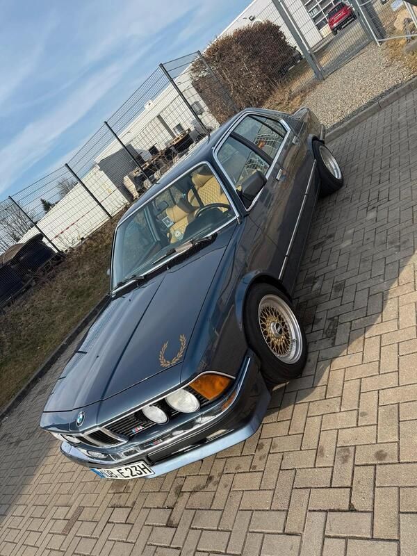 Blau Gebraucht 1983 BMW 728 Limousine | 15.000 € - Bild 1/4