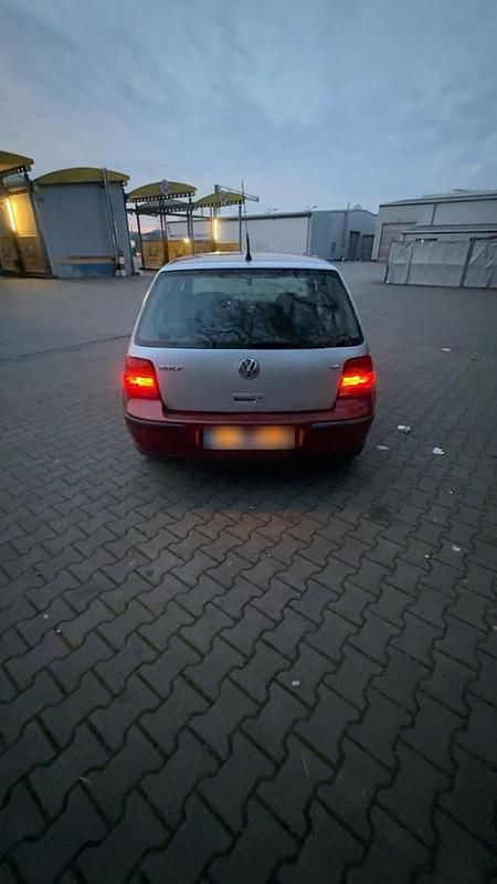 Gebraucht VW Golf IV 101 PS (74 kW) 1998 Rot Kleinwagen