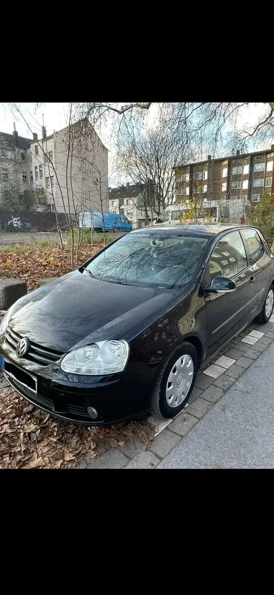 Gebraucht VW Golf V 80 PS (58 kW) 2006 Schwarz Kleinwagen