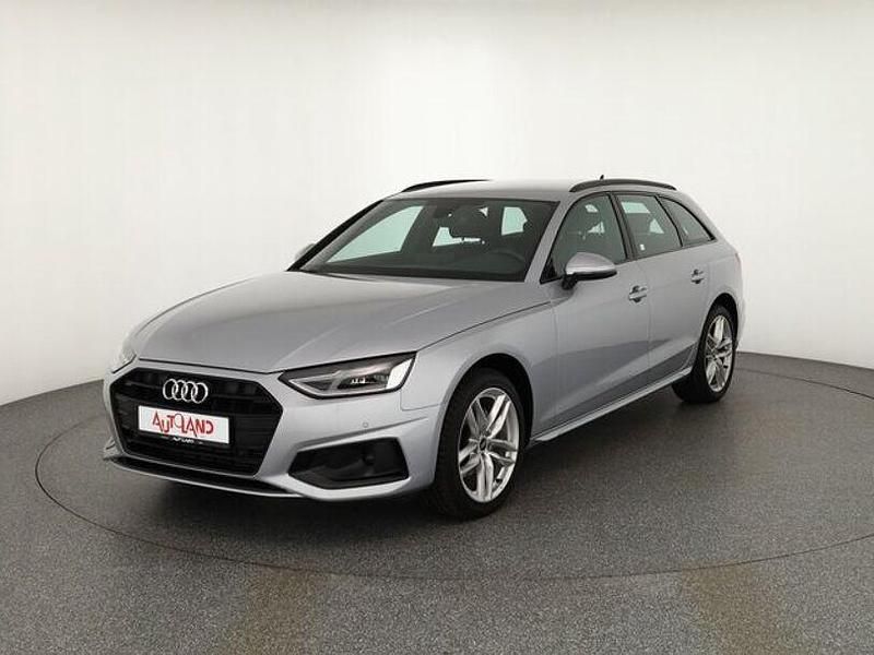 Silber Gebraucht 2021 Audi A4 Ambiente Kombi | 27.950 € (Fairer Preis) - Bild 1/4