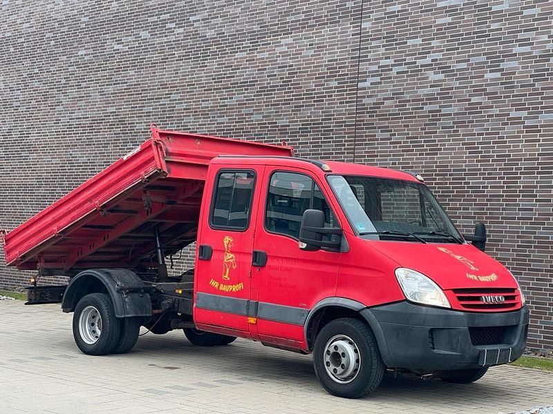 Gebraucht Iveco Daily 2007 Rot Limousine