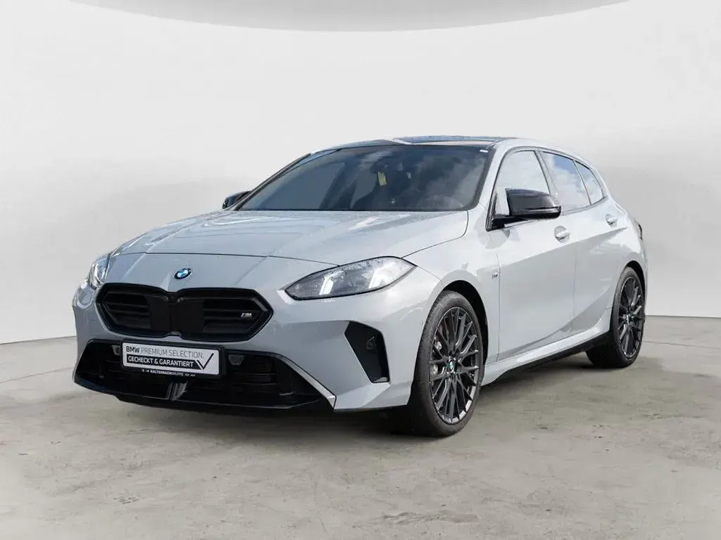 Gebraucht BMW M135 Performance 300 PS (220 kW) 2025 Grau Kleinwagen