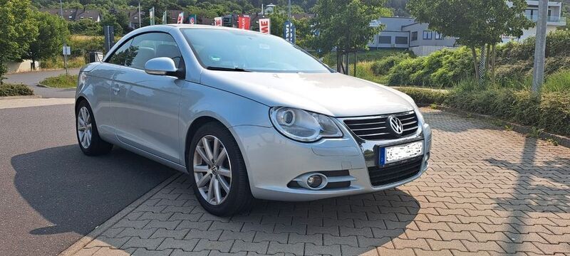 Silber Gebraucht 2008 VW Eos Cabrio | 3.700 € (Superpreis) - Bild 1/4