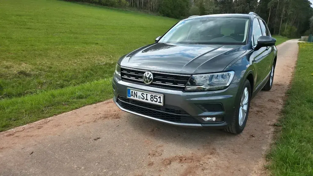 Gebraucht VW Tiguan Comfortline 150 PS (110 kW) 2018 Grau SUV