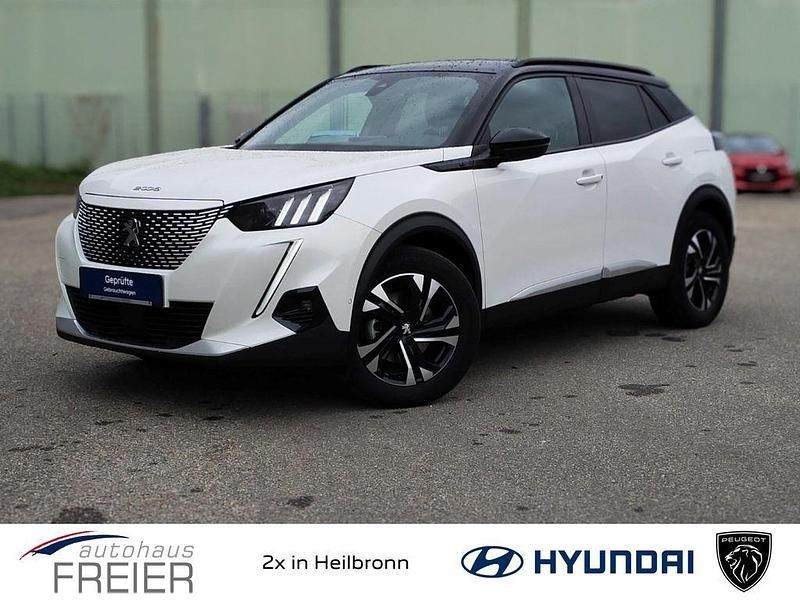 Weiß Gebraucht 2021 Peugeot e-2008 GT SUV | 19.199 € (Fairer Preis) - Bild 1/4