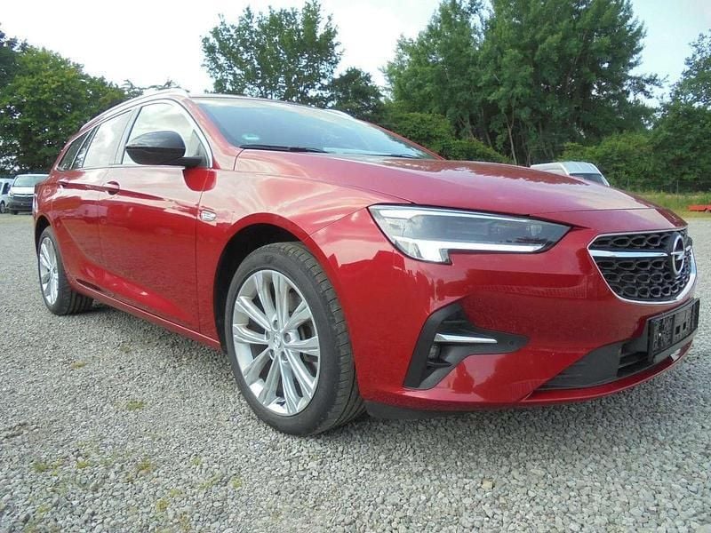 Chili rot/kardio rot Gebraucht 2021 Opel Insignia Business Elegance Kombi | 11.305 € (Guter Preis) - Bild 1/4