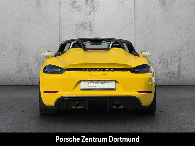 Gebraucht Porsche 718 500 PS (367 kW) 2024 Racinggelb Cabrio