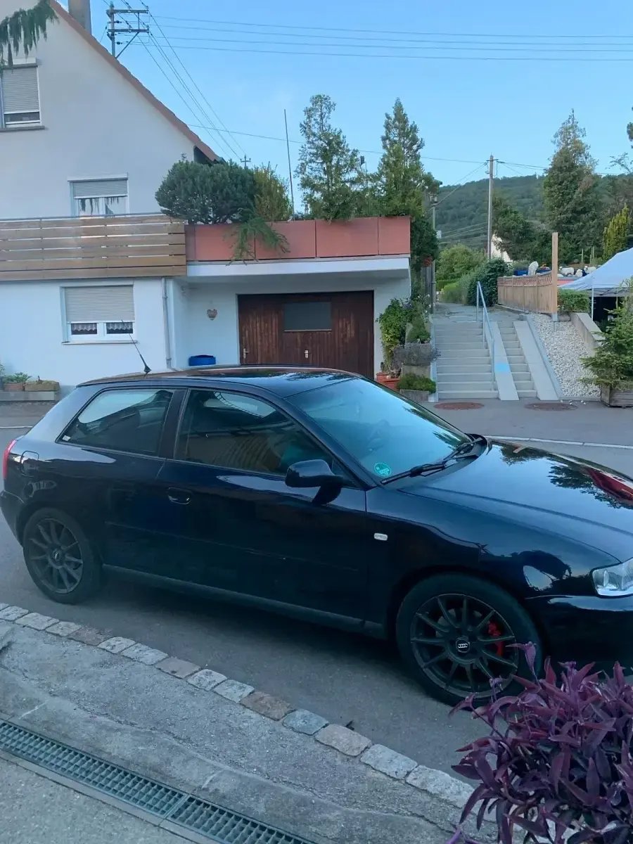 Gebraucht Audi A3 150 PS (110 kW) 2002 Blau Kleinwagen