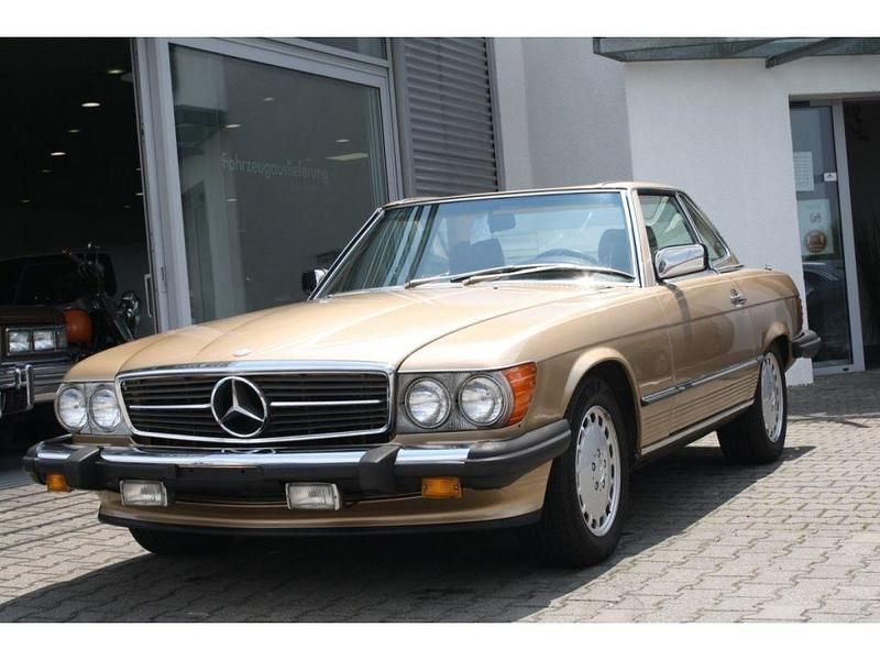 Gebraucht Mercedes 560 231 PS (169 kW) 1987 Champagner (metallic) Cabrio