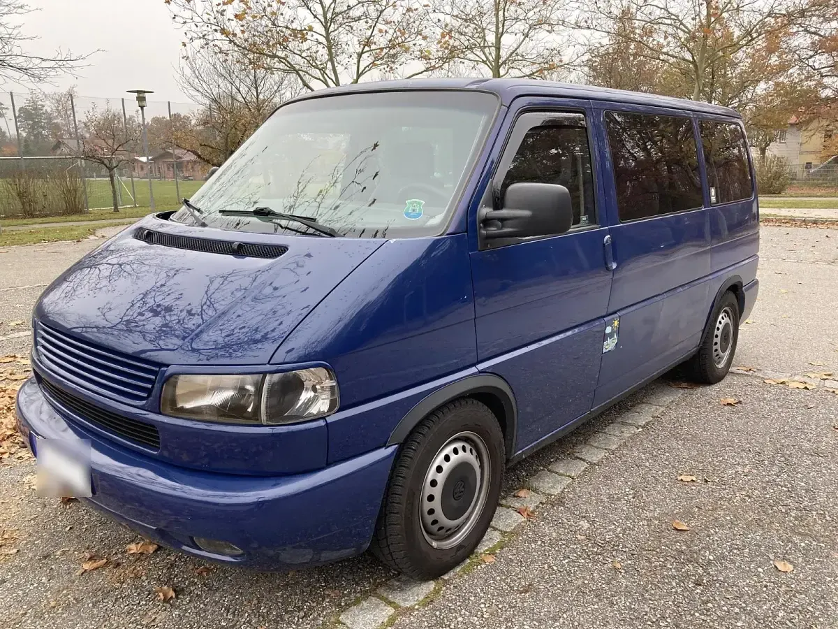 Gebraucht VW T4 102 PS (75 kW) 1997 Blau Van