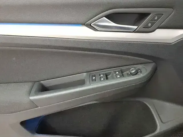 Używany VW Golf Alltrack 200 KM (147 kW) 2022 Szary Kombi