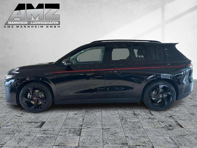 Neu Leapmotor C10 439 kW (598 PS) 2026 Metallic black SUV