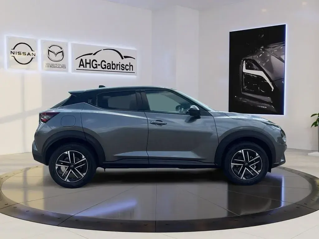 Gebraucht Nissan Juke N-Connecta 114 PS (83 kW) 2025 Grau SUV