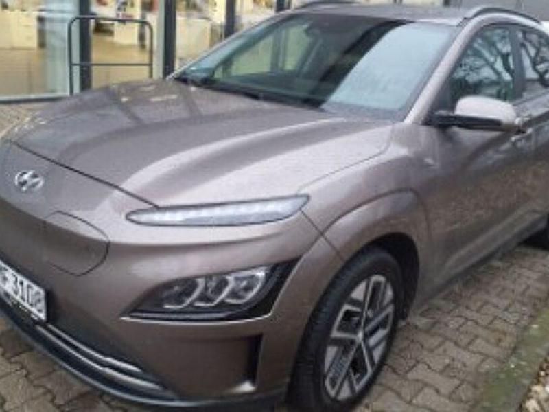 Bronze Gebraucht 2021 Hyundai Kona Trend SUV | 15.900 € (Superpreis) - Bild 1/3