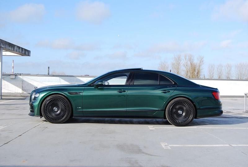 Gebraucht Bentley Flying Spur 635 PS (467 kW) 2021 Grün Limousine