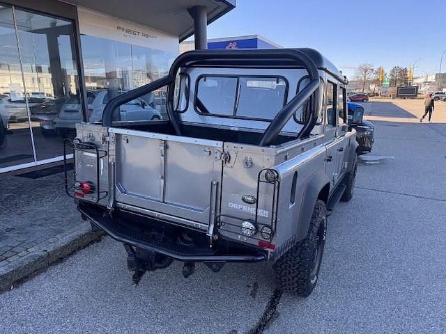 Gebraucht Land Rover Defender 122 PS (89 kW) 2013 Grau SUV