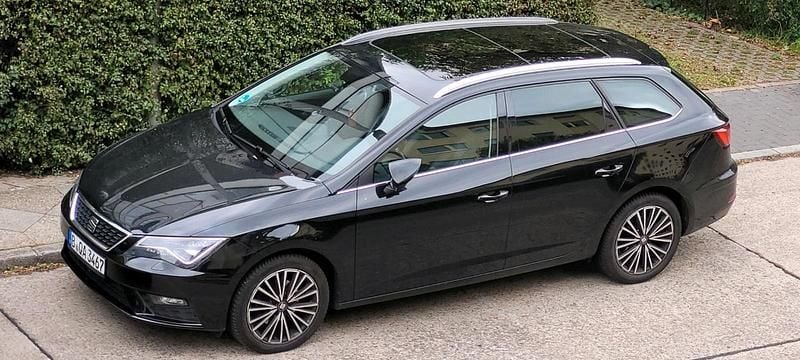 Schwarz Gebraucht 2018 Seat Leon XCELLENCE Kombi | 12.000 € (Guter Preis) - Bild 1/4