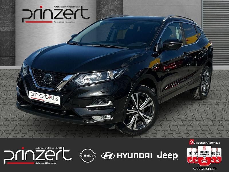 Schwarz Gebraucht 2018 Nissan Qashqai N-Connecta SUV | 14.470 € (Fairer Preis) - Bild 1/4