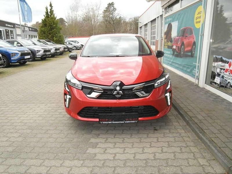 Rot Neu 2024 Mitsubishi Colt Plus Limousine | 17.990 € (Etwas zu teuer) - Bild 1/4