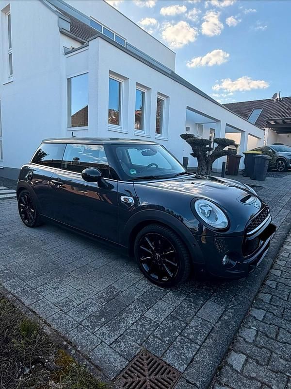 Gebraucht Mini Cooper S 192 PS (141 kW) 2016 Grau Kleinwagen