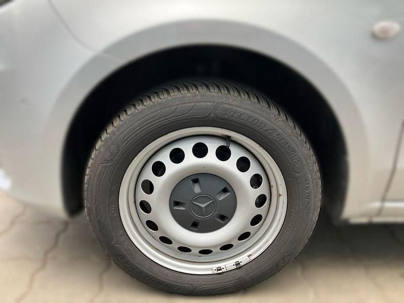 Gebraucht Mercedes Vito 136 PS (100 kW) 2022 Silber Van