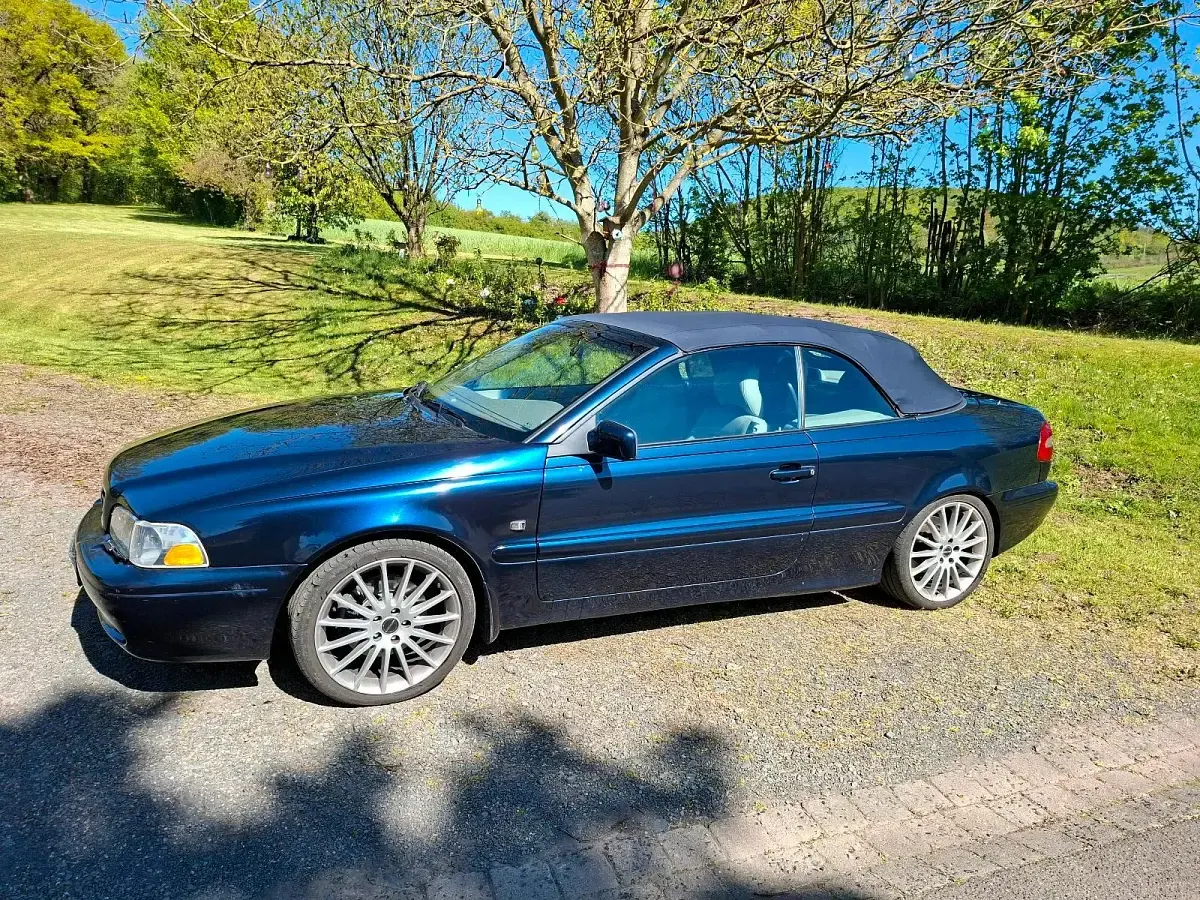 Gebraucht Volvo C70 193 PS (141 kW) 2002 Blau Cabrio