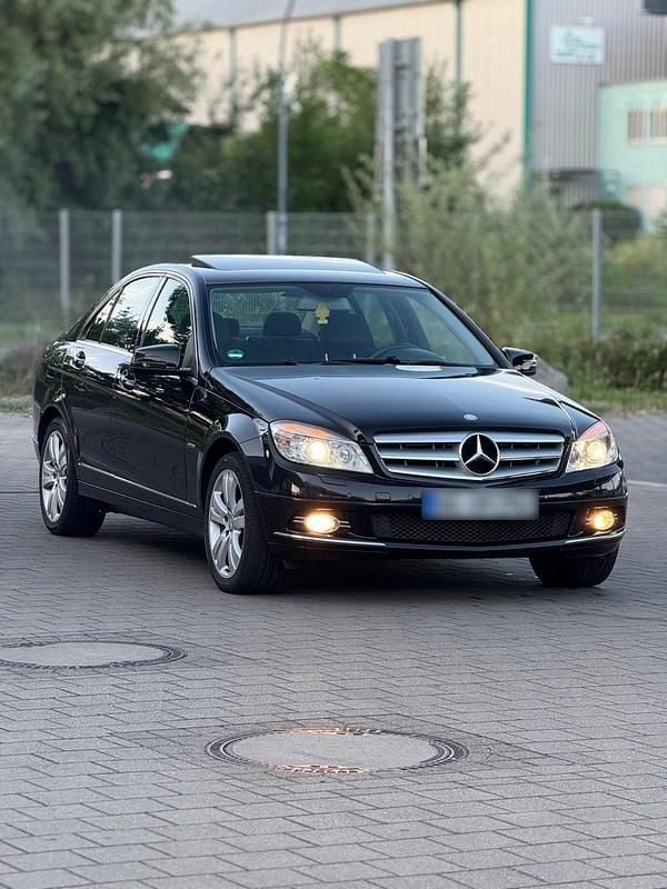 Gebraucht Mercedes C280 231 PS (169 kW) 2009 Schwarz Limousine