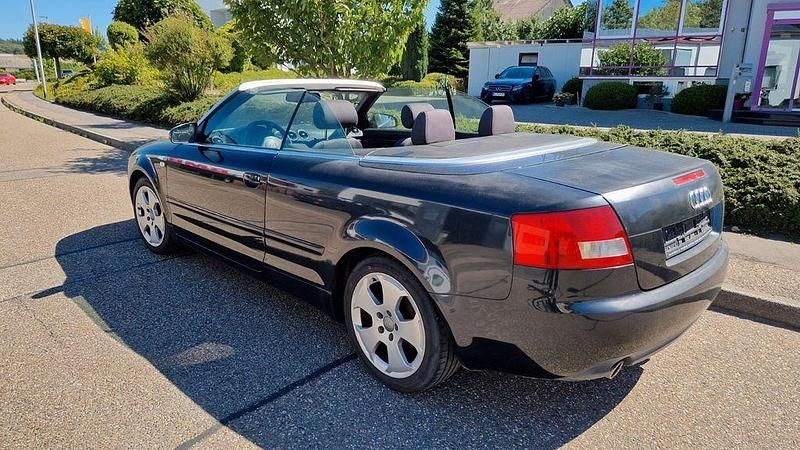 Schwarz Gebraucht 2003 Audi A4 Cabriolet Cabrio | 2.100 € (Superpreis) - Bild 1/4