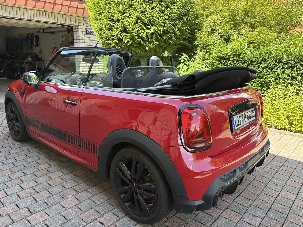 Gebraucht Mini John Cooper Works Cabriolet 136 PS (100 kW) 2021 Rot Cabrio