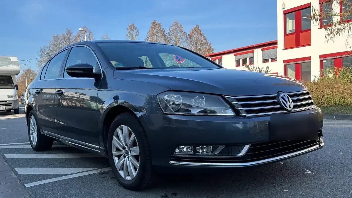 Gebraucht VW Passat 150 PS (110 kW) 2014 Grau Limousine
