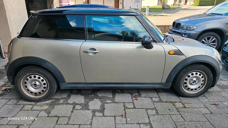 Gebraucht Mini Cooper 120 PS (88 kW) 2007 Gold Kleinwagen