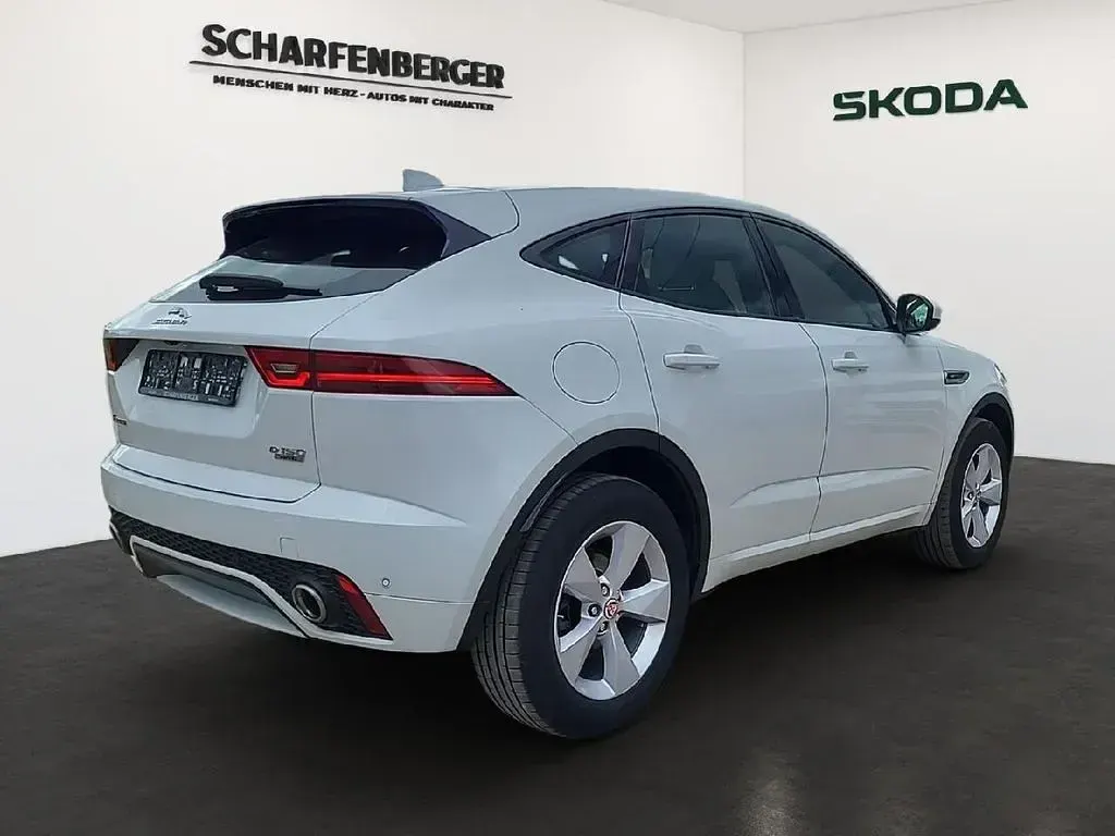 Gebraucht Jaguar E-Pace R-Dynamic 150 PS (110 kW) 2019 Weiß SUV