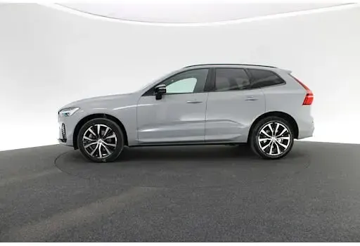 Gebraucht Volvo XC60 Plus 250 PS (183 kW) 2024 Grau SUV
