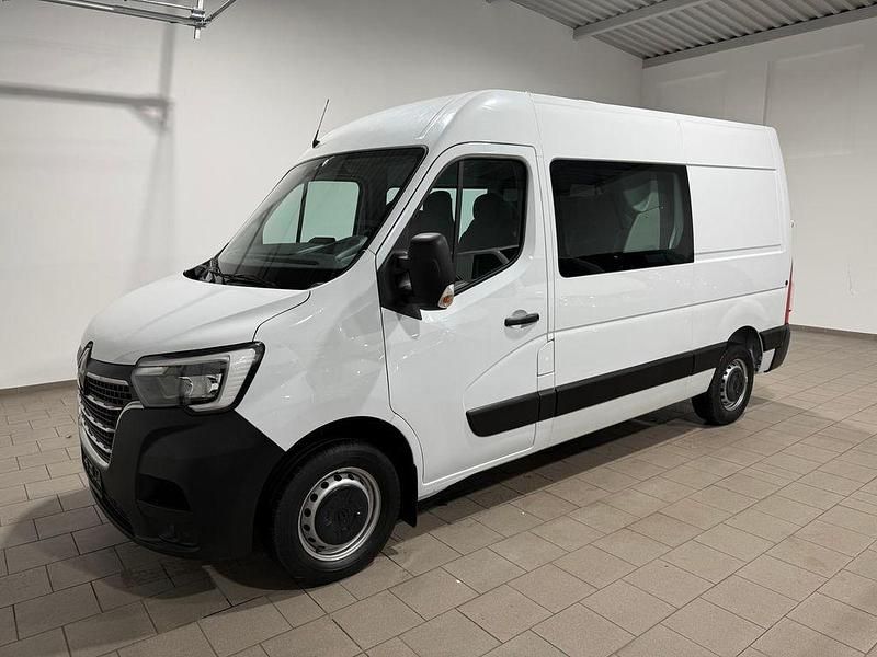 Weiß Gebraucht 2022 Renault Master Limousine | 31.990 € - Bild 1/4