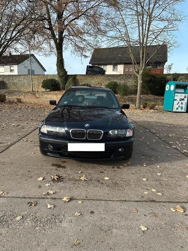 Blau Gebraucht 2000 BMW 325 M Sport Limousine | 2.999 € (Superpreis) - Bild 1/4