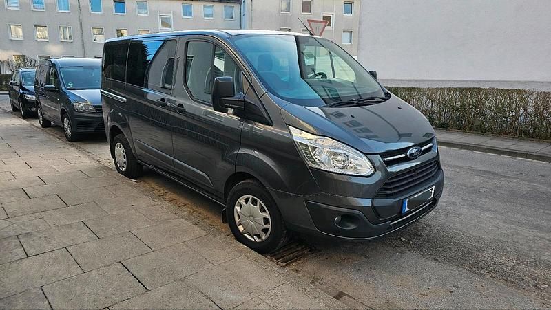 Gebraucht Ford Transit Custom 131 PS (96 kW) 2016 Grau Van / Kleinbus