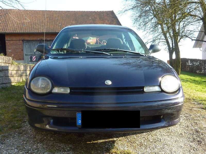 Violett Gebraucht 1999 Chrysler Neon Limousine | 2.990 € - Bild 1/4
