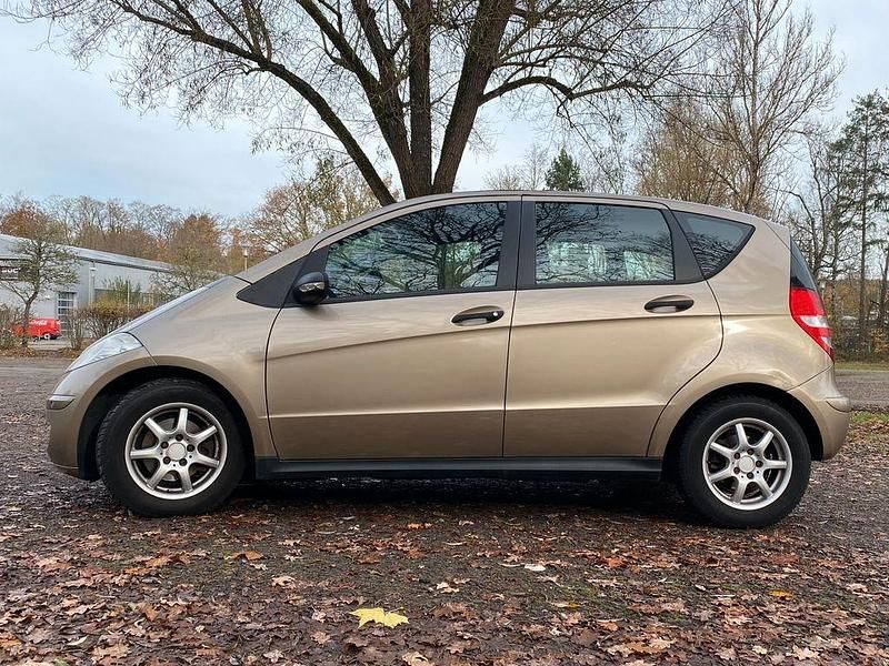 Gebraucht Mercedes A170 116 PS (85 kW) 2006 Gelb Van / Kleinbus